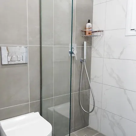 Callas Apartman *