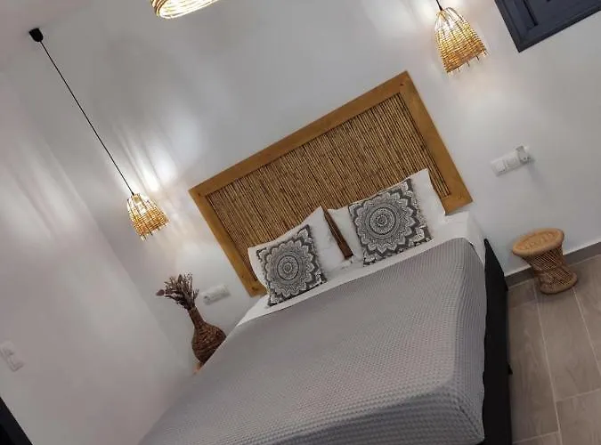 Callas إياليسوس